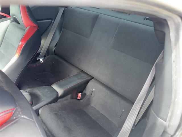 ８６ ＧＴ　ドライブレコーダー　ＥＴＣ　バックカメラ　ナビ　オートクルーズコントロール　ＡＴ　オートライト　ＬＥＤヘッドランプ　スマートキー　電動格納ミラー　アルミホイール　盗難防止システム　衝突安全ボディ（23枚目）