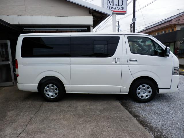 ハイエースバン スーパーGL ダークプライムII ディーゼルターボ 登録済未使用車 パノラミックビューモニター 両側スライドドア イージークローザー リアエアコン リアヒーター AC100V電源(5枚目)