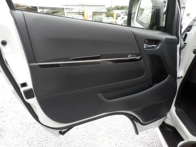 ハイエースバン スーパーGL ダークプライムII ディーゼルターボ 登録済未使用車 パノラミックビューモニター 両側スライドドア イージークローザー リアエアコン リアヒーター AC100V電源(21枚目)