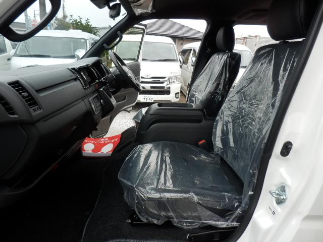 ハイエースバン スーパーGL ダークプライムII ディーゼルターボ 登録済未使用車 パノラミックビューモニター 両側スライドドア イージークローザー リアエアコン リアヒーター AC100V電源(22枚目)