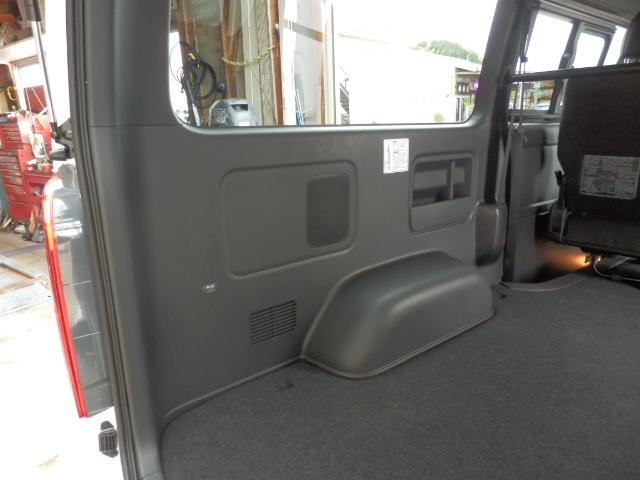 ハイエースバン スーパーGL ダークプライムII ディーゼルターボ 登録済未使用車 パノラミックビューモニター 両側スライドドア イージークローザー リアエアコン リアヒーター AC100V電源(27枚目)