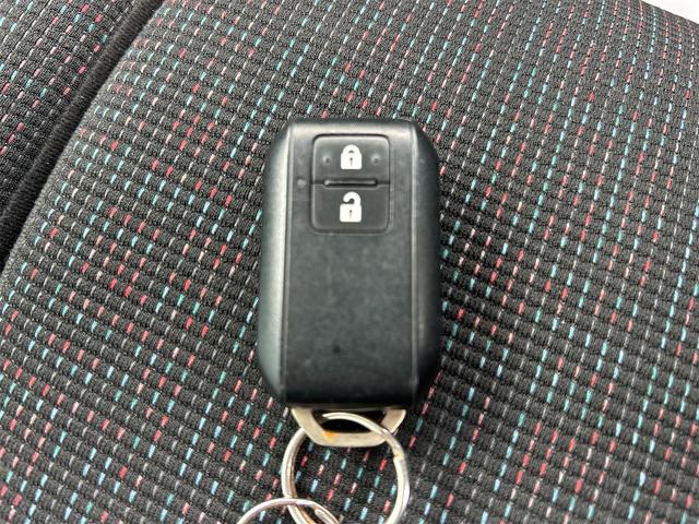 スペーシア ハイブリッドG ETC 両側スライドドア クリアランスソナー レーンアシスト 衝突被害軽減システム オートライト スマートキー アイドリングストップ 電動格納ミラー ベンチシート CVT 盗難防止システム ABS(26枚目)