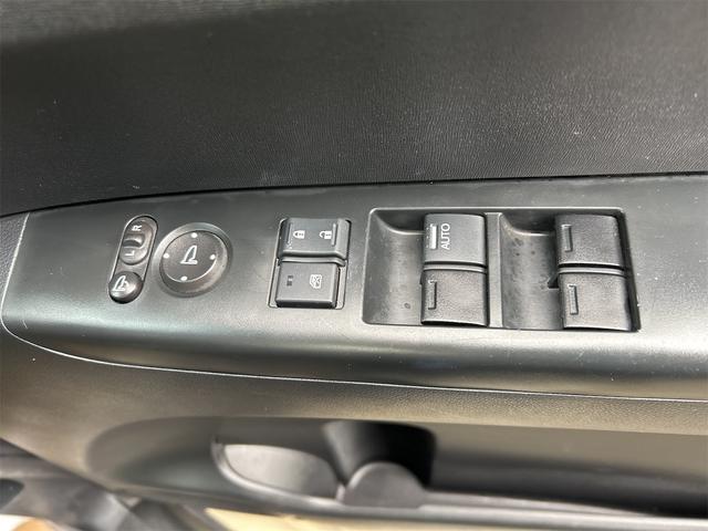 パワーウィンドウも動作チェックOKです!何でも気になることはお問合せ下さい!