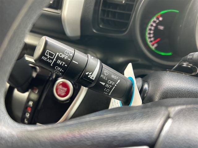 当店のお車をご覧いただきましてありがとうございます。お車についてのご質問やお見積りのご依頼、ご購入にあたってのご相談などお気軽にお問い合わせ下さい!