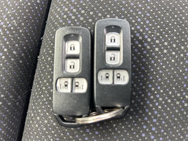 この度は当店のお車をご覧になっていただき、誠にありがとうございます。じっくり現車確認して頂けるよう、ご準備を致します!