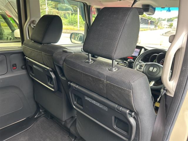 当店のお車をご覧いただきましてありがとうございます。お車についてのご質問やお見積りのご依頼、ご購入にあたってのご相談などお気軽にお問い合わせ下さい!