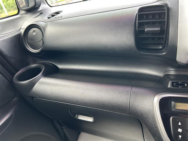 ご覧いただきありがとうございます♪気になったお車がありましたらお気軽にお電話をください♪