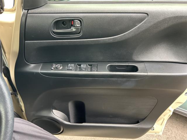 お車の知識がなくても大丈夫です!皆様のご来店をスタッフ一同、心よりお待ちしております。