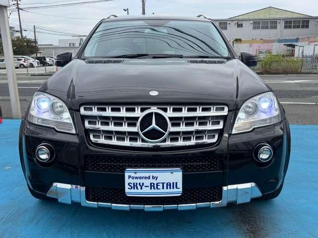 Mクラス ML63 AMG サンルーフ・ルーフレール・パワーバックドア・AMGマフラー・後席エアコン・パワーシート・パドルシフト・シートヒーター・ナビ・バックカメラ・ETC・ハーマンカードンスピーカー(7枚目)
