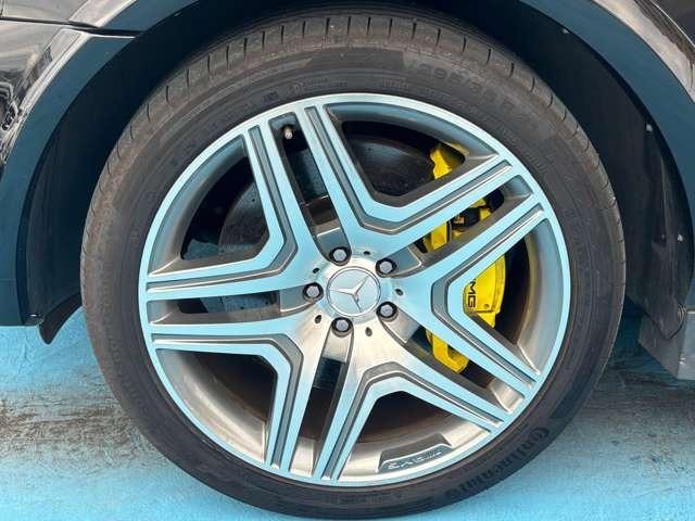 Mクラス ML63 AMG サンルーフ・ルーフレール・パワーバックドア・AMGマフラー・後席エアコン・パワーシート・パドルシフト・シートヒーター・ナビ・バックカメラ・ETC・ハーマンカードンスピーカー(18枚目)