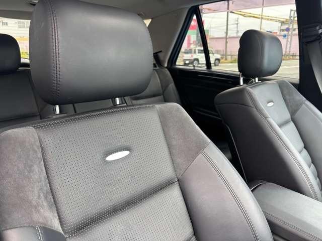 Mクラス ML63 AMG サンルーフ・ルーフレール・パワーバックドア・AMGマフラー・後席エアコン・パワーシート・パドルシフト・シートヒーター・ナビ・バックカメラ・ETC・ハーマンカードンスピーカー(25枚目)