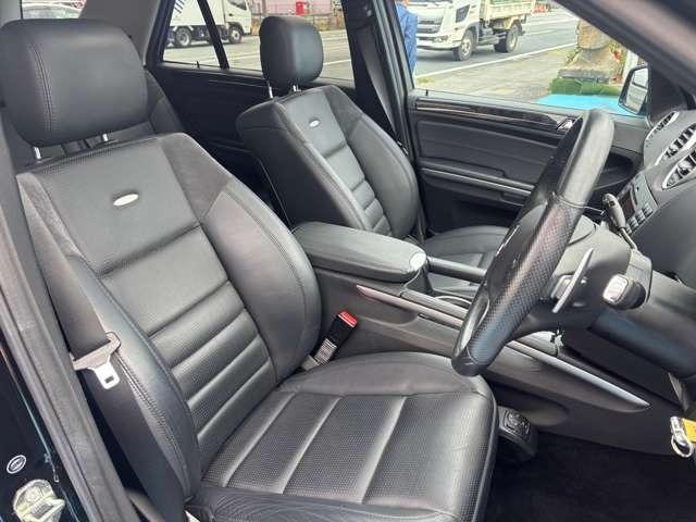 Mクラス ML63 AMG サンルーフ・ルーフレール・パワーバックドア・AMGマフラー・後席エアコン・パワーシート・パドルシフト・シートヒーター・ナビ・バックカメラ・ETC・ハーマンカードンスピーカー(26枚目)