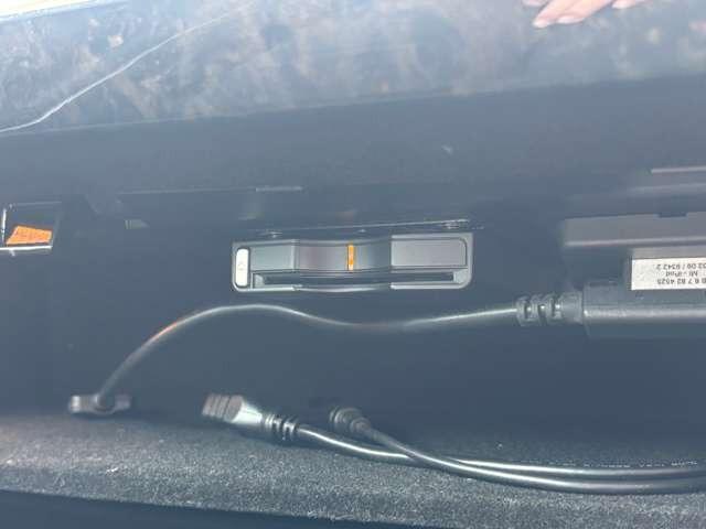 Mクラス ML63 AMG サンルーフ・ルーフレール・パワーバックドア・AMGマフラー・後席エアコン・パワーシート・パドルシフト・シートヒーター・ナビ・バックカメラ・ETC・ハーマンカードンスピーカー(38枚目)