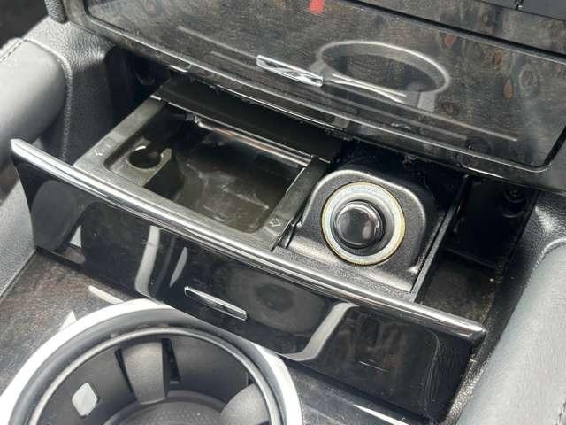 Mクラス ML63 AMG サンルーフ・ルーフレール・パワーバックドア・AMGマフラー・後席エアコン・パワーシート・パドルシフト・シートヒーター・ナビ・バックカメラ・ETC・ハーマンカードンスピーカー(46枚目)