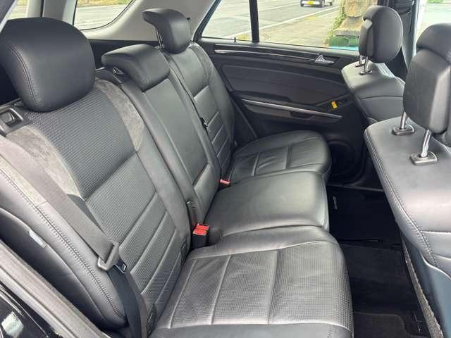 Mクラス ML63 AMG サンルーフ・ルーフレール・パワーバックドア・AMGマフラー・後席エアコン・パワーシート・パドルシフト・シートヒーター・ナビ・バックカメラ・ETC・ハーマンカードンスピーカー(47枚目)