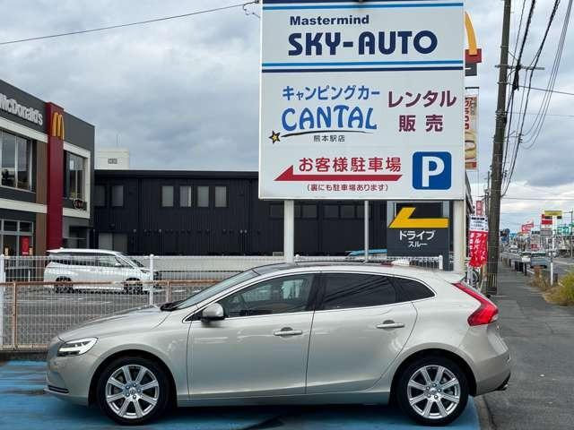 V40 T3 クラシックエディション ディ―ラー車 右ハンドル ナビ・パワーシート・後席シートヒーター・パドルシフト・ステアリングスイッチ・バックカメラ・ガラスルーフ・ETC(7枚目)