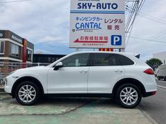 カイエン 　ディーラー車　右ハンドル　４ＷＤ　１８ｉｎアルミ 1101060A30230609W001 7