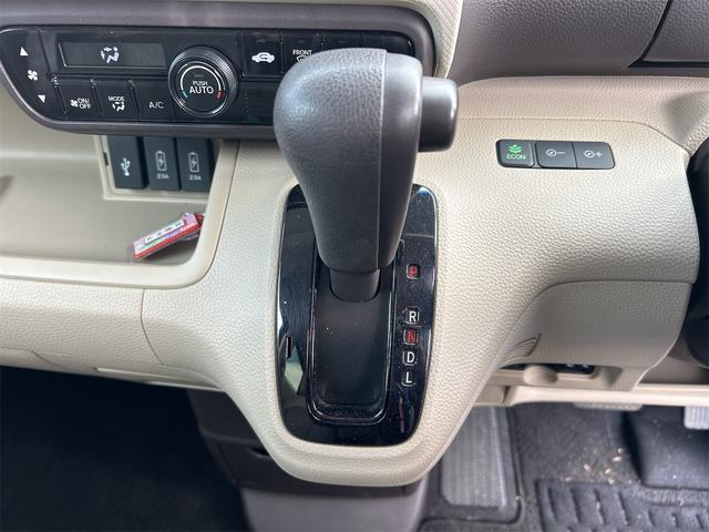 N-BOX G・Lホンダセンシング ETC バックカメラ 両側スライド・片側電動 ナビ クリアランスソナー オートクルーズコントロール レーンアシスト 衝突被害軽減システム オートライト LEDヘッドランプ スマートキー(7枚目)