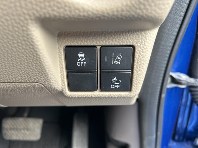 N-BOX G・Lホンダセンシング ETC バックカメラ 両側スライド・片側電動 ナビ クリアランスソナー オートクルーズコントロール レーンアシスト 衝突被害軽減システム オートライト LEDヘッドランプ スマートキー(11枚目)