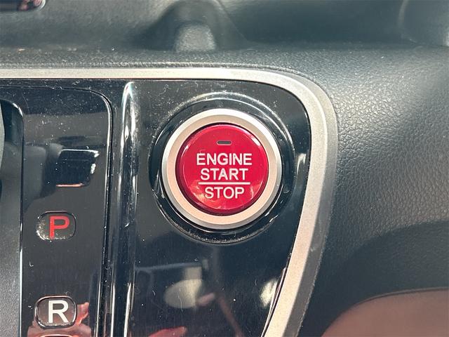 N-BOX G SSパッケージ ドライブレコーダー ETC 両側電動スライドドア ナビ TV 衝突被害軽減システム オートライト スマートキー アイドリングストップ 電動格納ミラー シートヒーター ベンチシート CVT(7枚目)