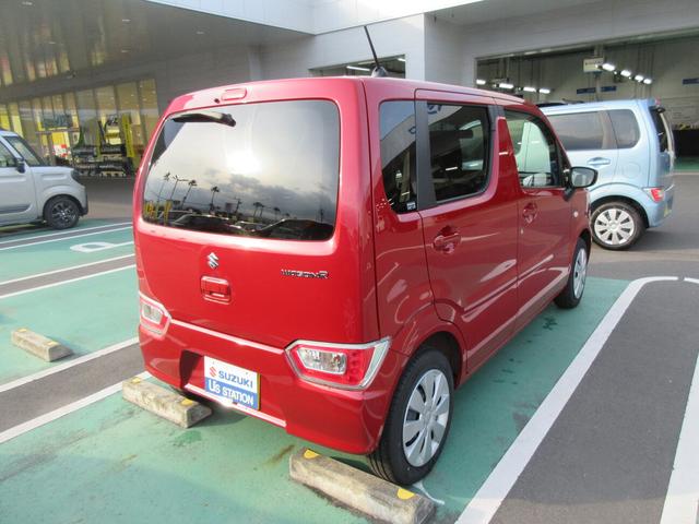 FA CDプレーヤー CVT マニュアルエアコン パワステ キーレスエントリー 電動格納式ドアミラー オートライト ヘッドライトレベライザー ESP リアシートスライド ベンチシート アームレスト(8枚目)