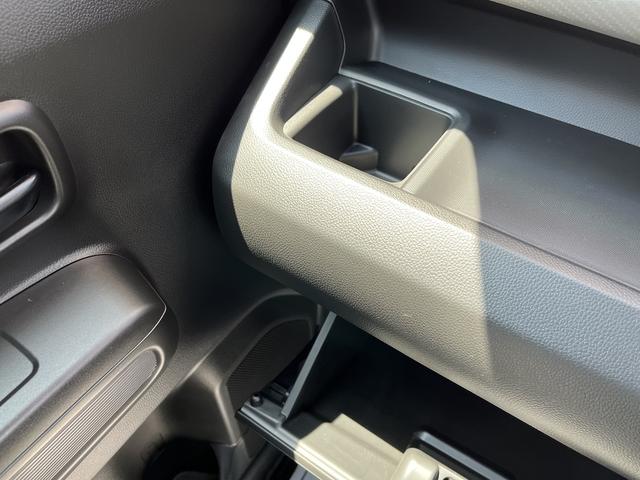 FA CDプレーヤー CVT マニュアルエアコン パワステ キーレスエントリー 電動格納式ドアミラー オートライト ヘッドライトレベライザー ESP リアシートスライド ベンチシート アームレスト(30枚目)