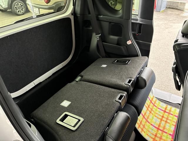 タント カスタムX 衝突被害軽減ブレーキ アイドリングストップ ナビ バックカメラ CVT 両側電動スライドドア オートエアコン リモコンキー キーレススタート オートライト オーディオスイッチ ACC 電動パーキング(16枚目)