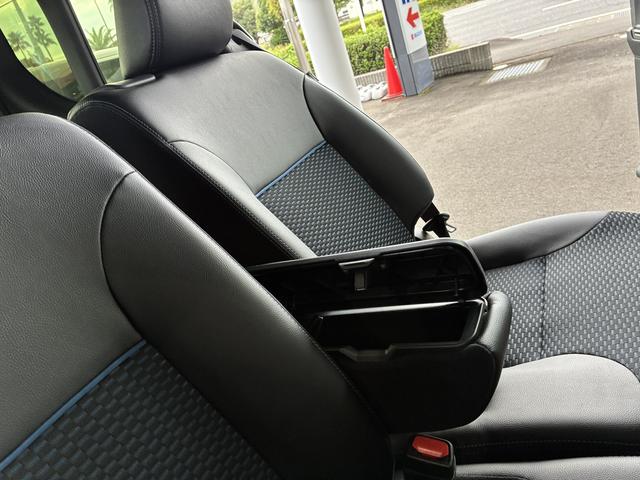 タント カスタムX 衝突被害軽減ブレーキ アイドリングストップ ナビ バックカメラ CVT 両側電動スライドドア オートエアコン リモコンキー キーレススタート オートライト オーディオスイッチ ACC 電動パーキング(33枚目)