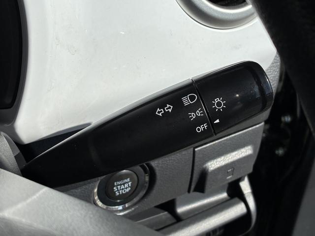 ライトは通常通りの操作で点灯します。