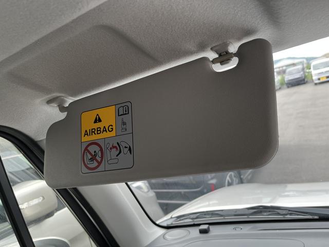 助手席のサンバイザーです。