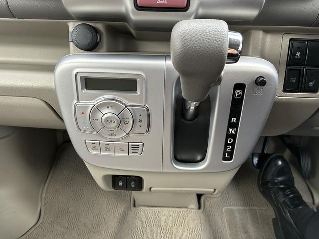 �A�C�h�����O�X�g�b�v��R��ɍv������S�`�s