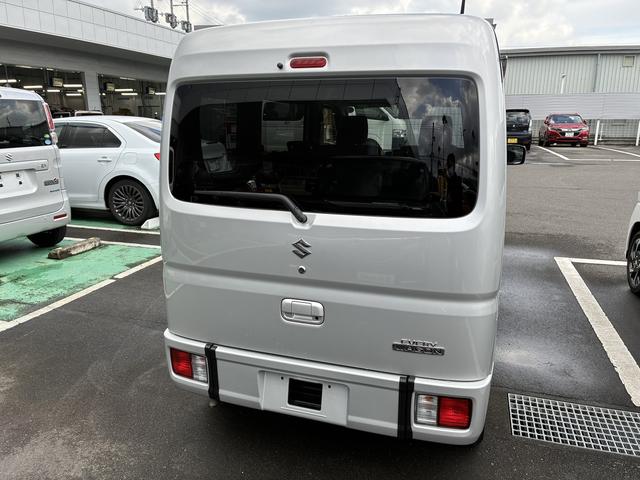 �Z�L�����e�B�[�A���[�������B��Ԓ��̎Ԃ̃h�A���J���ƌ��ƌx��������܂��B