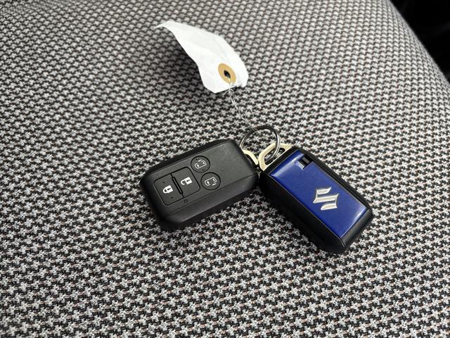 ワゴンＲスマイル ハイブリッドＸ　４ＷＤ　デュアルカメラブレーキサポート　４ＷＤ　マイルドハイブリッド　電動両側スライドドア　全方位ナビ　ＣＶＴ　オートエアコン　リモコンキー　キーレススタート　オートライト　オーディオスイッチ　ＬＥＤ　フォグ（20枚目）