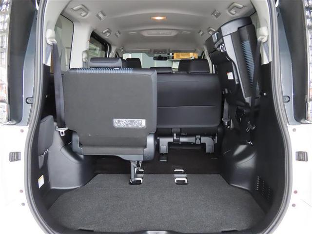 ヴォクシー ZS 煌 地上デジタル 両側パワードア アイドリングストップ車 パワーウィンド 横滑防止 整備記録簿 DVD可 盗難防止装置 スマートエントリー Bカメラ AUX LEDヘッドライト メモリーナビ 3列シート(28枚目)