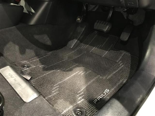 プリウス SセーフティプラスII(18枚目)