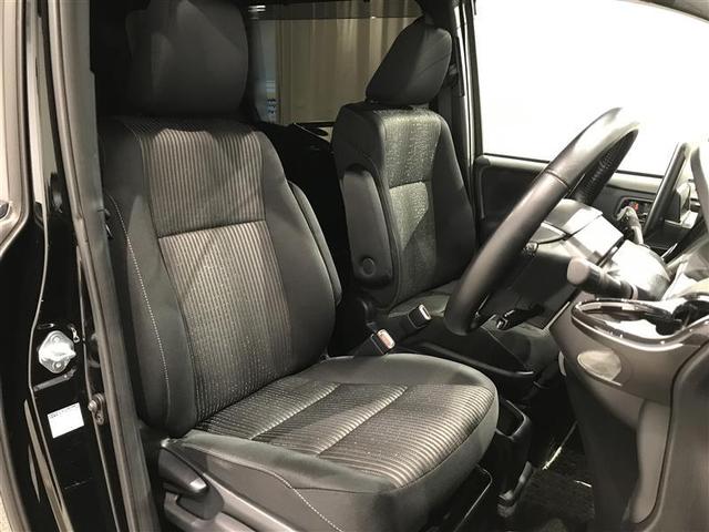 ヴォクシー ハイブリッドＺＳ　煌ＩＩ　電動両側スライドドア　ドライブレコーダ　パワーステアリング　ＤＶＤ再生可　リアクーラー　スマキー　地デジＴＶ　ＡＵＸ　横滑防止　Ｗエアバック　ＡＡＣ　ＬＥＤランプ　エアバッグ　ナビＴＶ　盗難防止装置（29枚目）