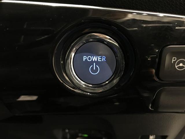 プリウス Ｓセーフティプラス　衝突回避システム　Ｂモニター　定期点検記録簿　ＬＥＤライト　クルコン　ＥＴＣ装備　スマートＫＥＹ　ナビＴＶ　イモビライザー　横滑り防止機能　ＰＷ　カーテンエアバッグ　キーレスエントリー　オ－トエアコン（13枚目）
