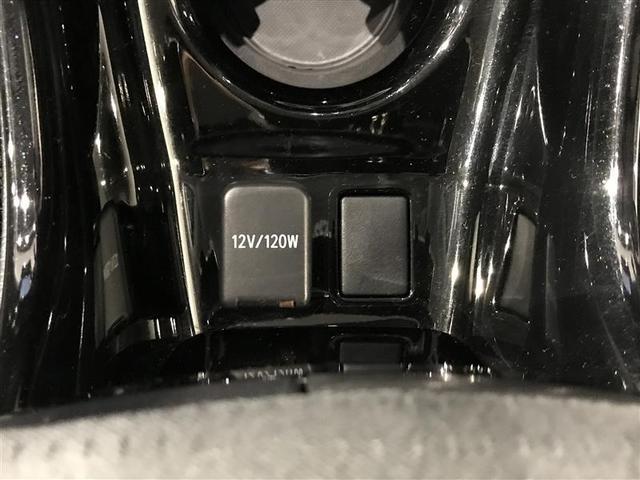 プリウス Ｓセーフティプラス　衝突回避システム　Ｂモニター　定期点検記録簿　ＬＥＤライト　クルコン　ＥＴＣ装備　スマートＫＥＹ　ナビＴＶ　イモビライザー　横滑り防止機能　ＰＷ　カーテンエアバッグ　キーレスエントリー　オ－トエアコン（16枚目）