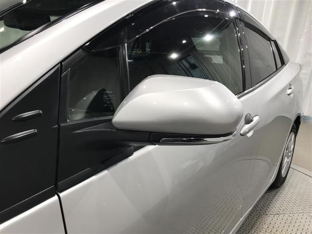 プリウス Ｓセーフティプラス　衝突回避システム　Ｂモニター　定期点検記録簿　ＬＥＤライト　クルコン　ＥＴＣ装備　スマートＫＥＹ　ナビＴＶ　イモビライザー　横滑り防止機能　ＰＷ　カーテンエアバッグ　キーレスエントリー　オ－トエアコン（30枚目）