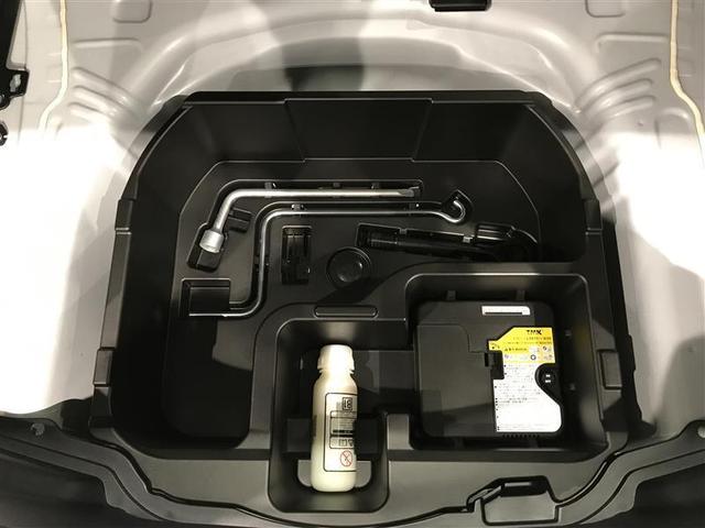 アクア Ｓ　キーレスエントリ　イモビ　ナビ＆ＴＶ　オートエアコン　デュアルエアバック　ＥＳＣ　Ｂカメラ　パワーウィンドウ　ＡＵＸ端子　ＥＴＣ　ＳＲＳ　ワンセグＴＶ　パワーステアリング　ＡＢＳ　メモリーナビ（23枚目）