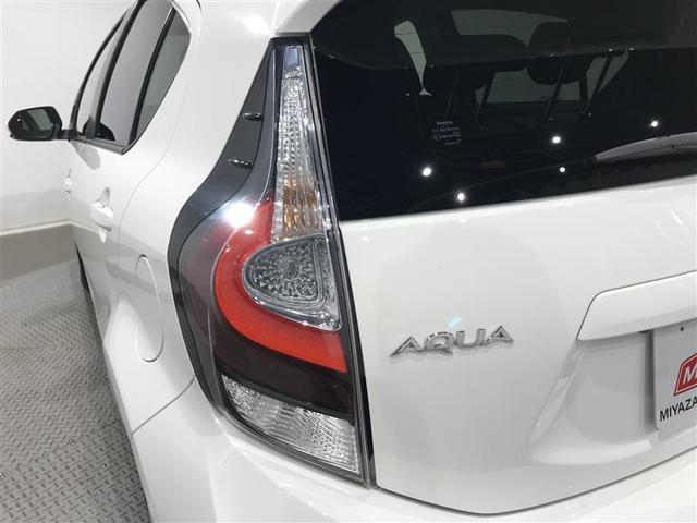 アクア Ｓ　キーレスエントリ　イモビ　ナビ＆ＴＶ　オートエアコン　デュアルエアバック　ＥＳＣ　Ｂカメラ　パワーウィンドウ　ＡＵＸ端子　ＥＴＣ　ＳＲＳ　ワンセグＴＶ　パワーステアリング　ＡＢＳ　メモリーナビ（31枚目）