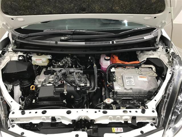 アクア Ｓ　キーレスエントリ　イモビ　ナビ＆ＴＶ　オートエアコン　デュアルエアバック　ＥＳＣ　Ｂカメラ　パワーウィンドウ　ＡＵＸ端子　ＥＴＣ　ＳＲＳ　ワンセグＴＶ　パワーステアリング　ＡＢＳ　メモリーナビ（34枚目）