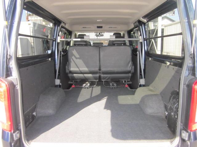 NV350キャラバンバン ロングVX 禁煙 定期点検記録簿 ABS リモコンキー パワーウィンドウ ドライブレコーダー エアコン エアバッグ パワーステアリング 横滑り防止(40枚目)