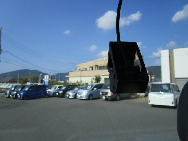 エルフトラック トラック AT レーンアシスト ドライブレコーダー ナビ TV バックカメラ キーレスエントリー アイドリングストップ 電動格納ミラー ESC エアコン パワーウィンドウ 運転席エアバッグ CD(8枚目)