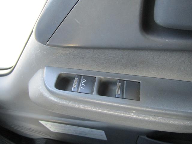 エルフトラック トラック AT レーンアシスト ドライブレコーダー ナビ TV バックカメラ キーレスエントリー アイドリングストップ 電動格納ミラー ESC エアコン パワーウィンドウ 運転席エアバッグ CD(26枚目)