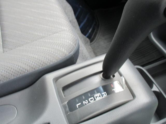 ���i�����ގ��ɕK�����삷�郌�o�[�ł��B����̂��₷�����̂ɂȂ��Ă��܂��B���Ј�x�̊����Ă��������B