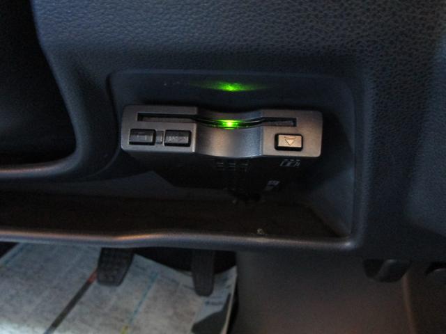 ピクシスバン クルーズターボ　ＳＡＩＩＩ　４ＷＤ　ＡＴ　衝突被害軽減システム　ドライブレコーダー　ＥＴＣ　ＴＶ　バックカメラ　両側スライドドア　キーレスエントリー　アイドリングストップ　電動格納ミラー　オートマチックハイビーム（9枚目）