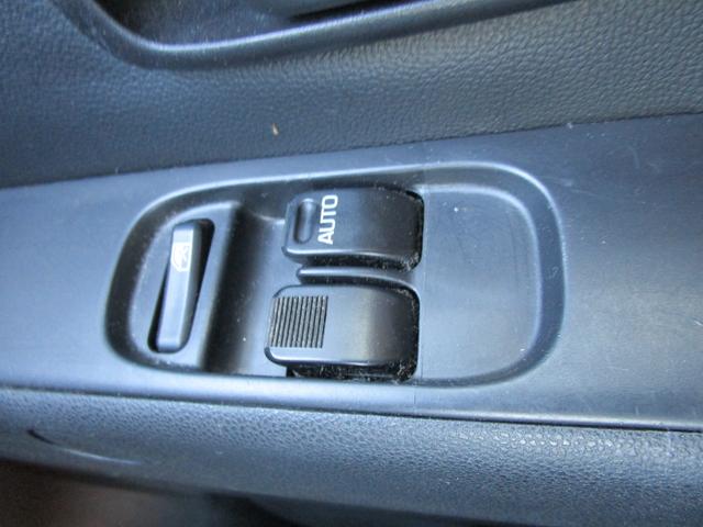 ピクシスバン クルーズターボ　ＳＡＩＩＩ　４ＷＤ　ＡＴ　衝突被害軽減システム　ドライブレコーダー　ＥＴＣ　ＴＶ　バックカメラ　両側スライドドア　キーレスエントリー　アイドリングストップ　電動格納ミラー　オートマチックハイビーム（10枚目）