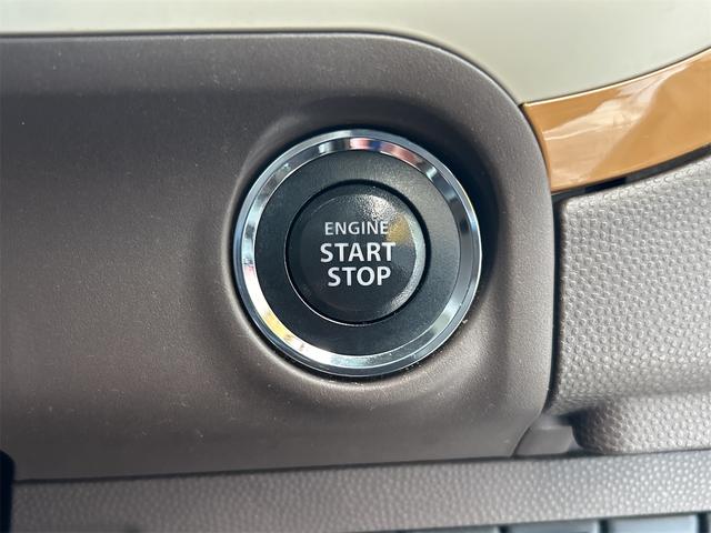 アルトラパンショコラ Ｘ　ナビ　オートライト　ＨＩＤ　スマートキー　アイドリングストップ　電動格納ミラー　ベンチシート　ＣＶＴ　盗難防止システム　ＡＢＳ　ＣＤ　ＤＶＤ再生　衝突安全ボディ　エアコン　パワーステアリング（7枚目）