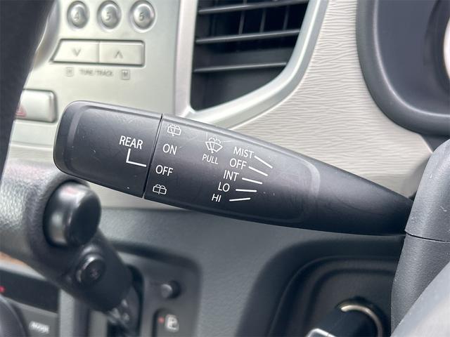 ワゴンＲ ＦＸ　ドライブレコーダー　キーレスエントリー　アイドリングストップ　電動格納ミラー　シートヒーター　ベンチシート　ＣＶＴ　盗難防止システム　ＡＢＳ　ＣＤ　ミュージックプレイヤー接続可　衝突安全ボディ（8枚目）